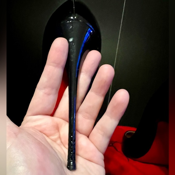 Authentic Christian Louboutin So Kate 120 Patent Leather Pumps - Picture 10 of 15